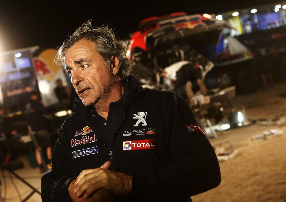 Foto: Carlos Sainz y la pescadilla que se muerde la cola en el Dakar.