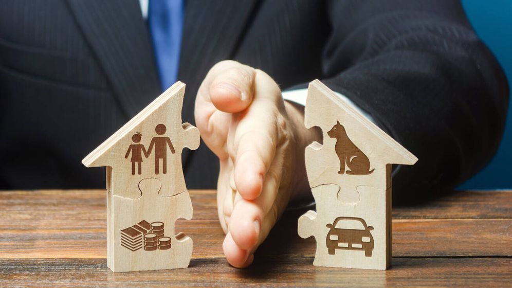 Foto: En caso de divorcio, ¿quién debe hacerse cargo del pago de la hipoteca? (iStock)