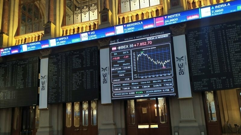 Foto de                         El Ibex se lanza a por máximos desde la crisis del euro tras sumar ganancias de un 50% en 18 meses            