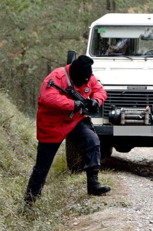 La Policía cree que el explosivo de ETA hallado en un zulo era para sabotear las obras del AVE en el País Vasco