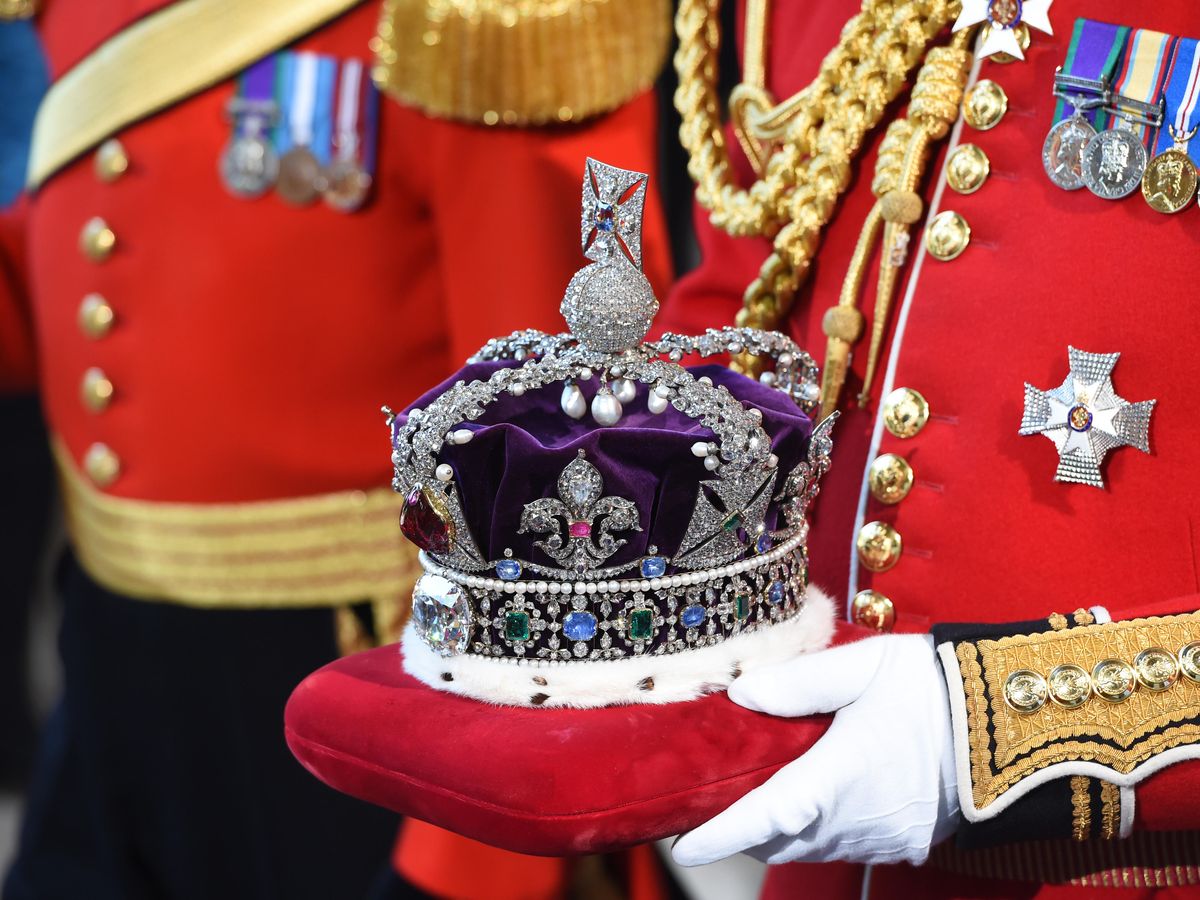 Foto: Corona de la Reina de Inglaterra, Isabel II. (Reuters)