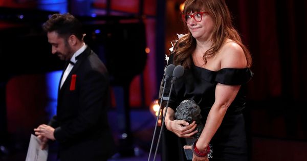 Foto: Coixet recoge su goya en los pasados Premios de la Academia. (Efe)