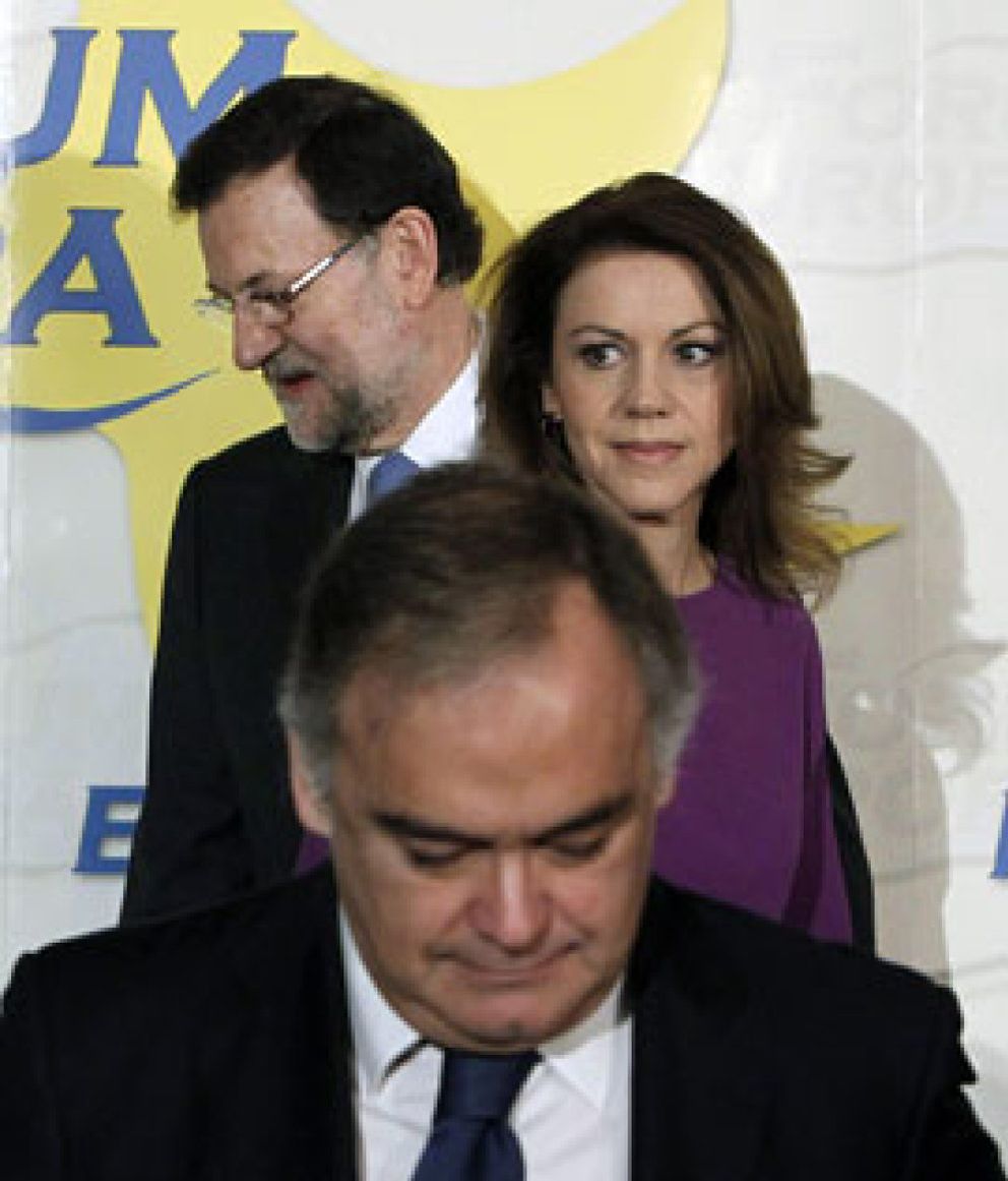 Foto: Rajoy arropa a Cospedal en pleno caso Bárcenas: "Es una mujer excepcional y un ejemplo a seguir"