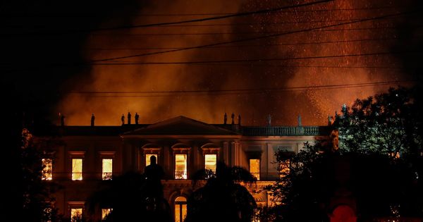 Foto: Incendio en el Museo Nacional de Brasil. (EFE)