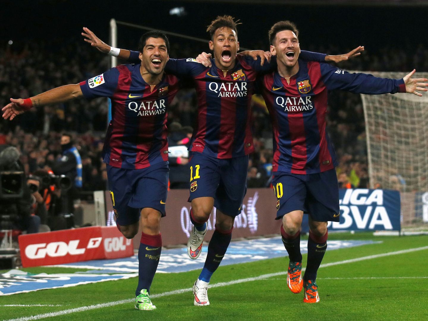 La 'MSN' (Messi, Luis Suárez y Neymar) en su etapa en el Barcelona. (EFE)