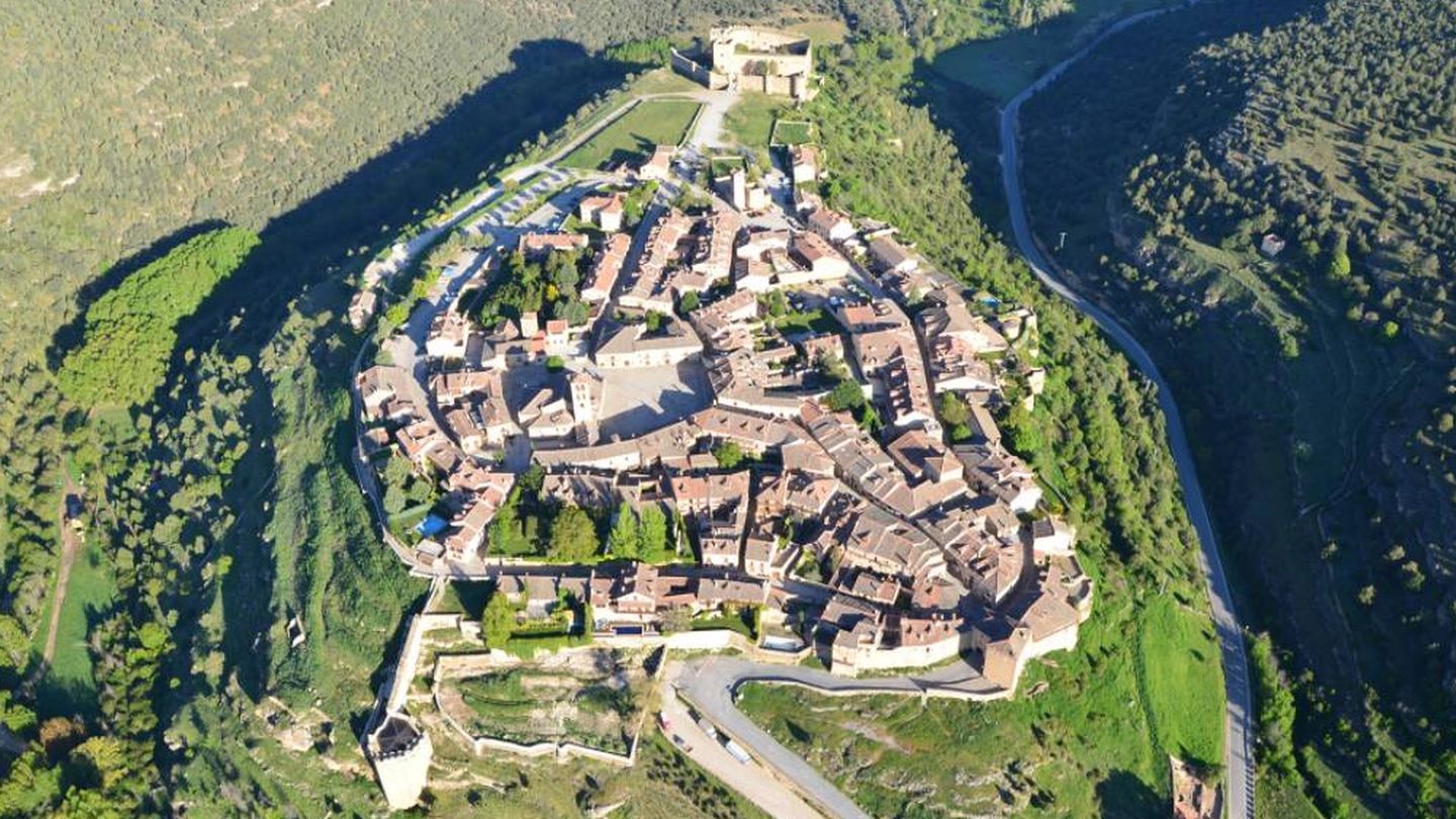 La villa medieval desde el cielo. (Foto: Ayuntamiento de Pedraza)