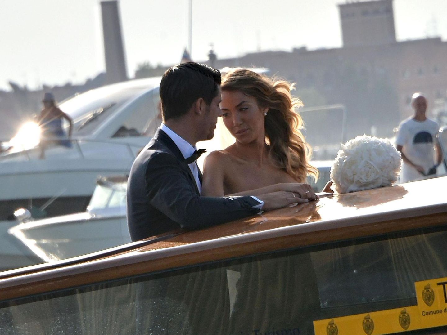 Álvaro Morata y Alice Campello durante su boda en Venecia, en 2017. (EFE)