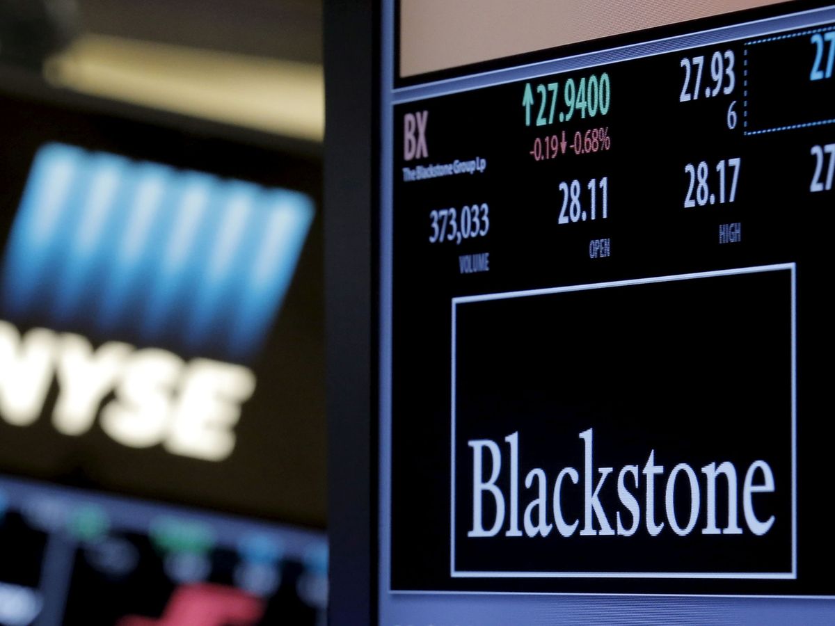 Foto: Logo de Blackstone en la Bolsa de Nueva York. (Reuters)