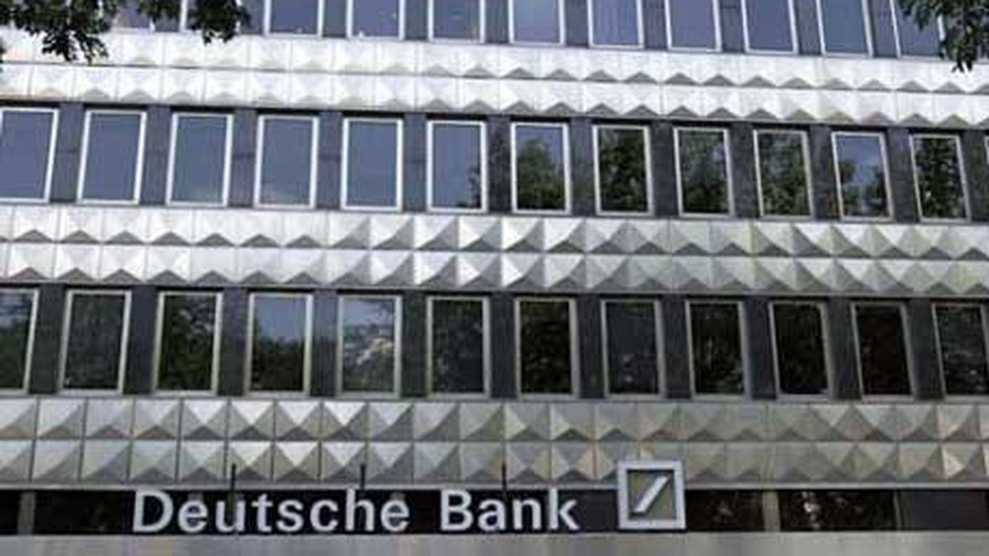 Fachada del banco alemán Deutsche Bank en Madrid. (EFE)