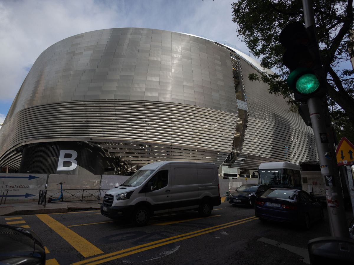 Foto: Obras en el estadio Santiago Bernabéu. (Europa Press)