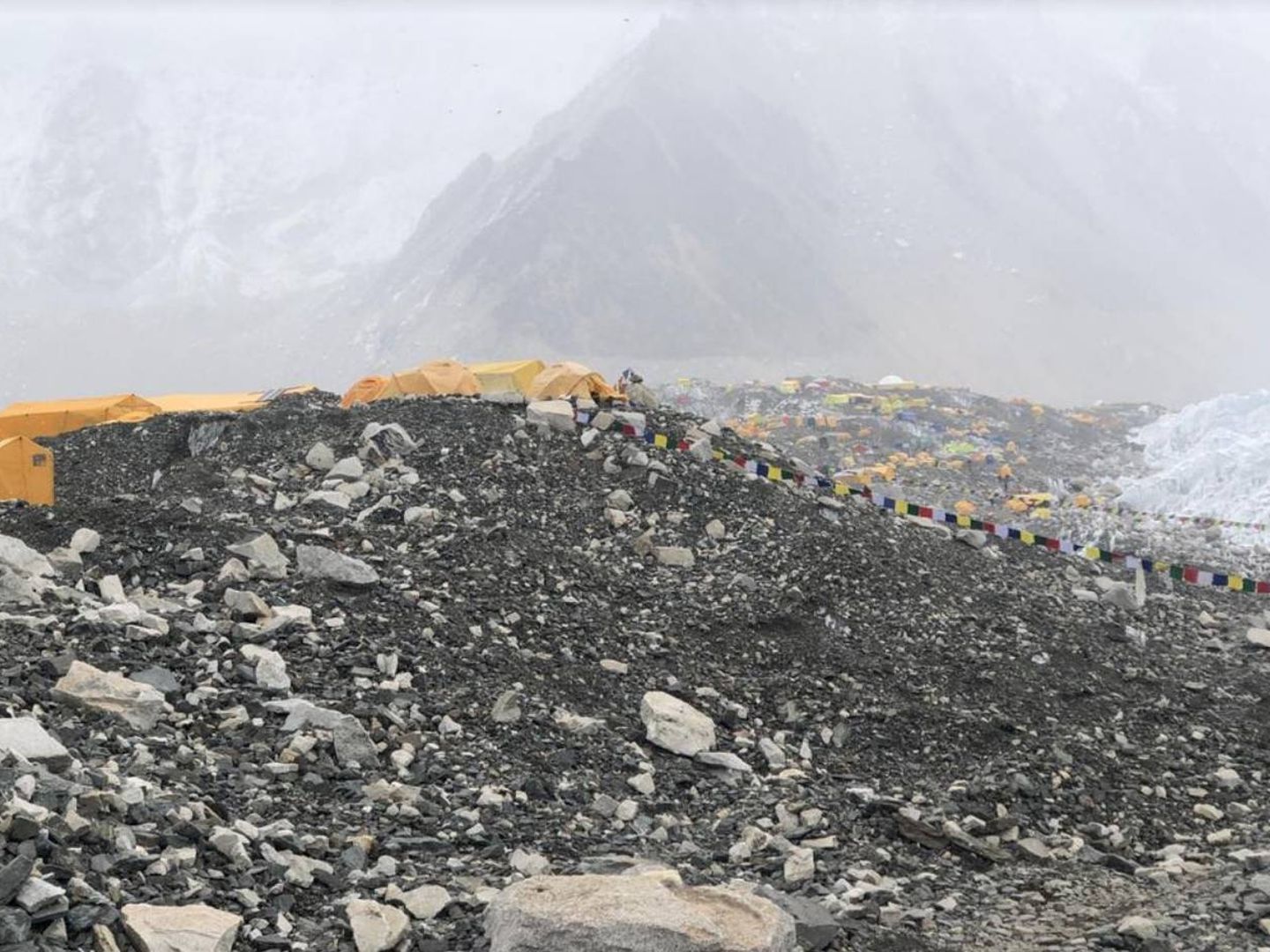 Campo base del Everest. (Thamserku trekking)