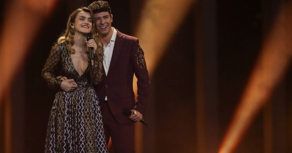 Foto: Amaia y Alfred durante su actuación en la gran final de Eurovisión 2018. (Gtres)