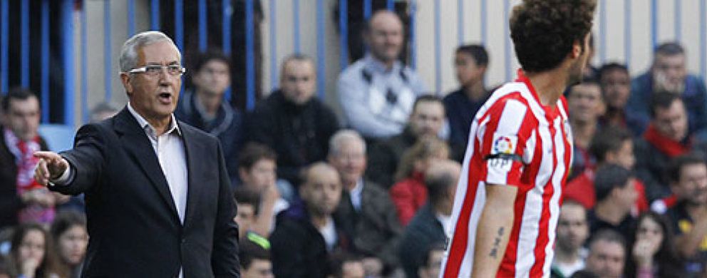 Foto: Luis Aragonés es el mejor colocado para sustituir a Manzano en caso de ser cesado del Atlético
