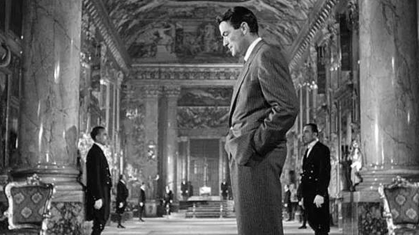 Gregory Peck, en el emotivo final de 'Vacaciones en Roma'. (Paramount)
