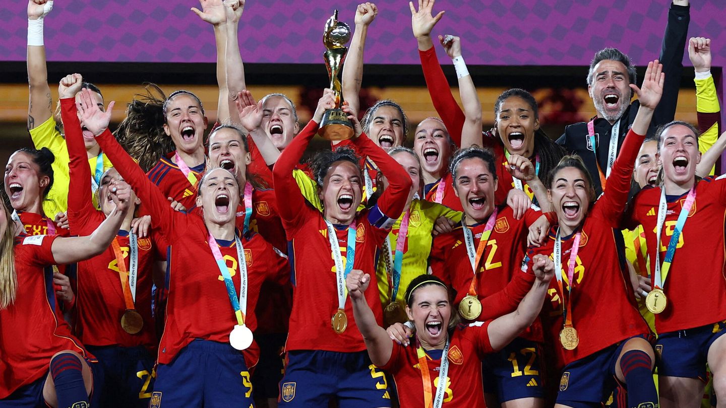 La selección española celebra el triunfo en el Mundial femenino. (Reuters/Hannah Mckay)