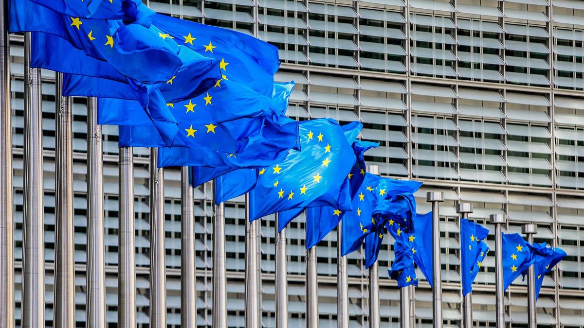 Bruselas planea actuar contra los países de la UE con prácticas fiscales agresivas