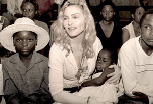 El FBI investiga a Madonna por irregularidades en su proyecto educativo