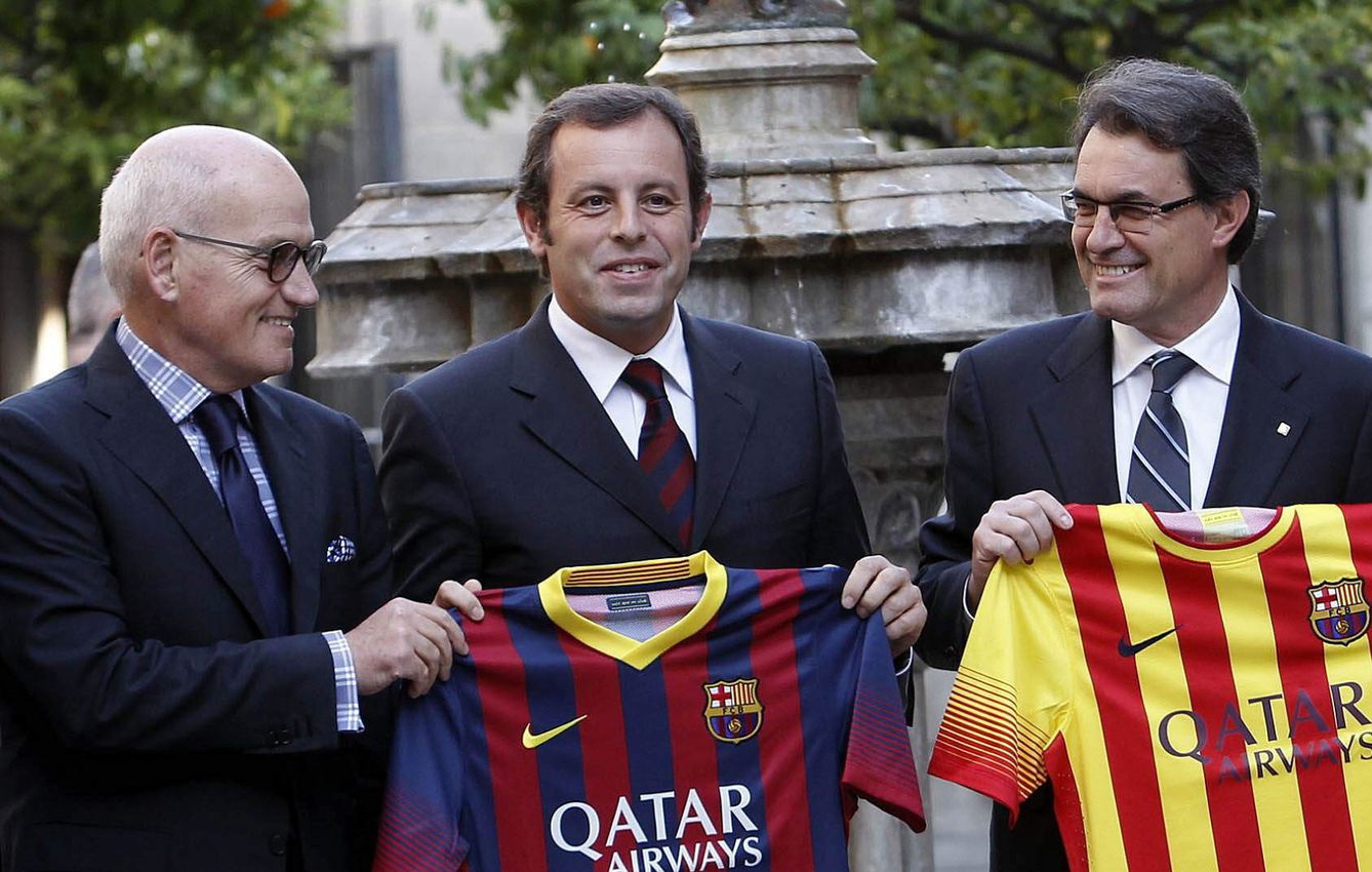 Carles Vilarrubí, Sandro Rosell y Artur Mas en un acto del Barcelona. (EFE)
