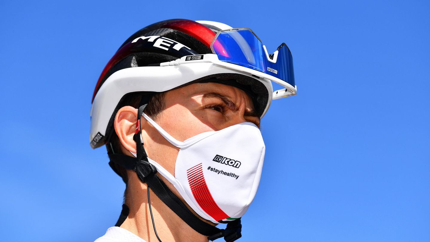 David de la Cruz, en el Tour de Francia de 2020. (EFE/Enric Fontcuberta)