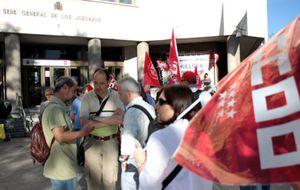 España no se moviliza: hospitales y juzgados apenas secundan la huelga