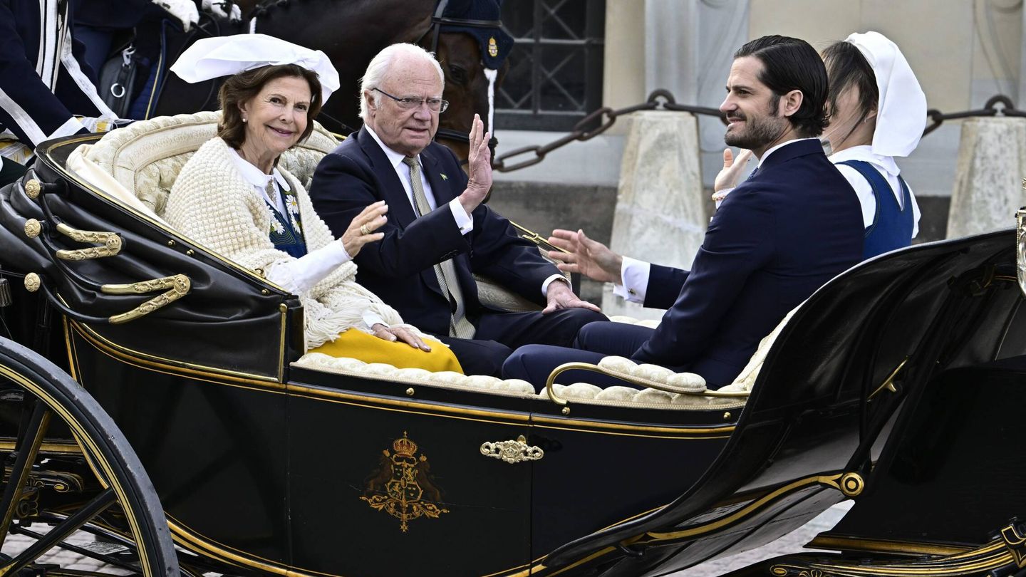 El rey Carlos Gustavo, Silvia de Suecia, Carlos Felipe y Sofía. (Cordon Press)