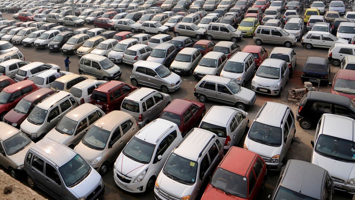 Las matemáticas nos dicen cuál es el mejor sitio para aparcar en un parking