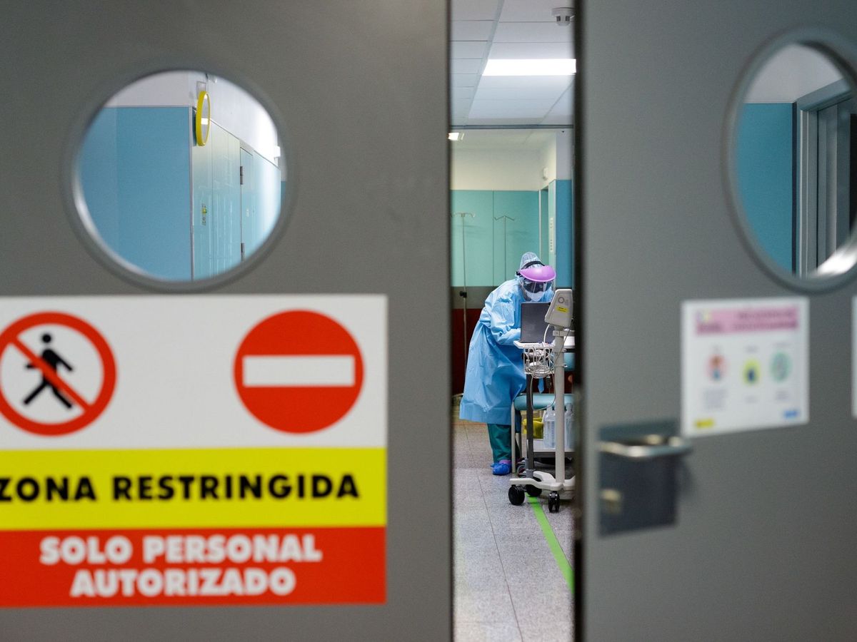 Foto: Hospital Universitario Nuestra Señora de La Candelaria, en Santa Cruz de Tenerife (EFE)
