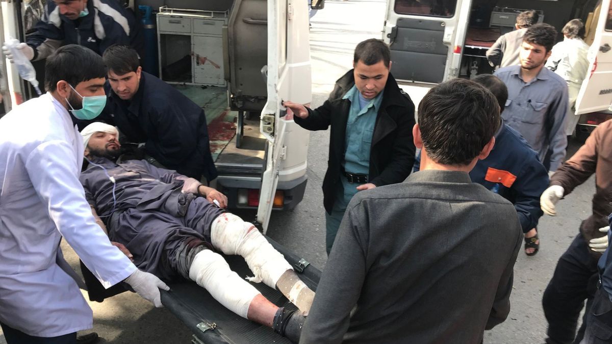 Nuevo balance tras el atentado con coche bomba en Kabul: 103 muertos y 235 heridos 
