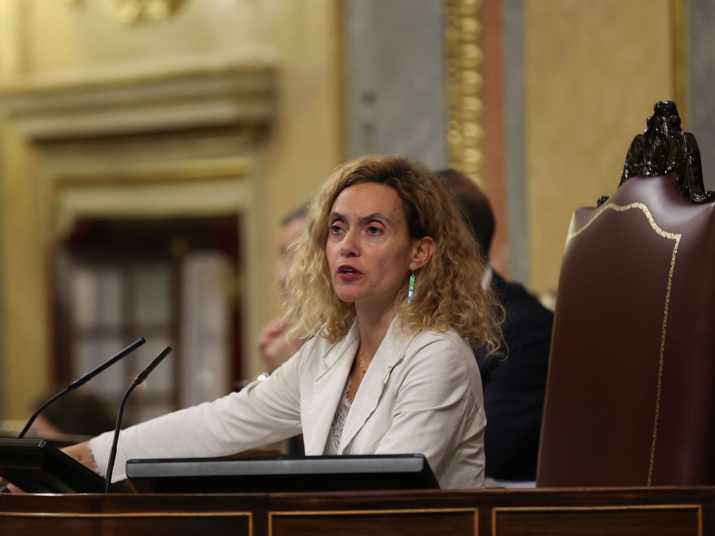 La presidenta del Congreso, Meritxell Batet, durante el pleno de este jueves. (EFE/Kiko Huesca) 