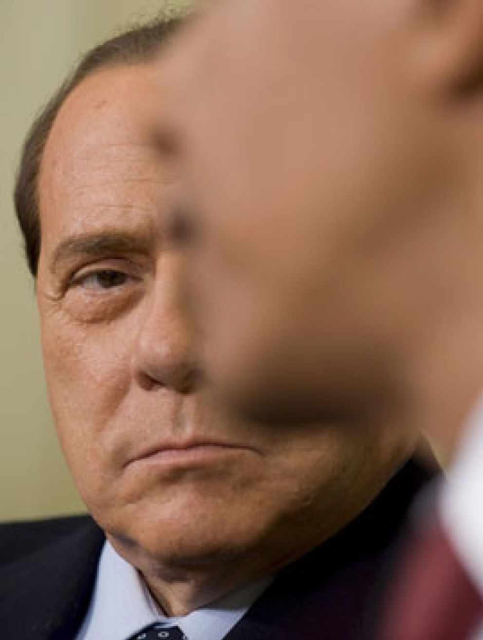 Foto: Otras tres jóvenes dicen haber cobrado dinero por ir a fiestas de Berlusconi