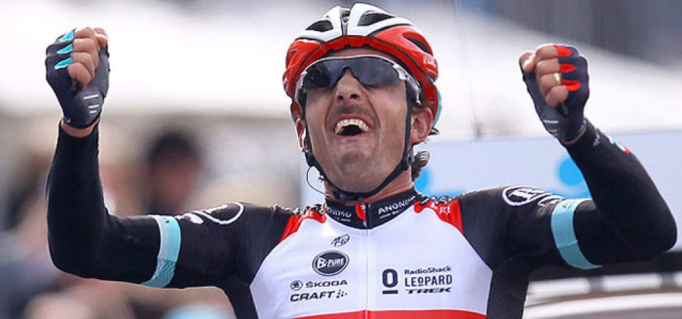 Foto: Fabian Cancellara logra la París-Roubaix, 'tercera grande' de la temporada