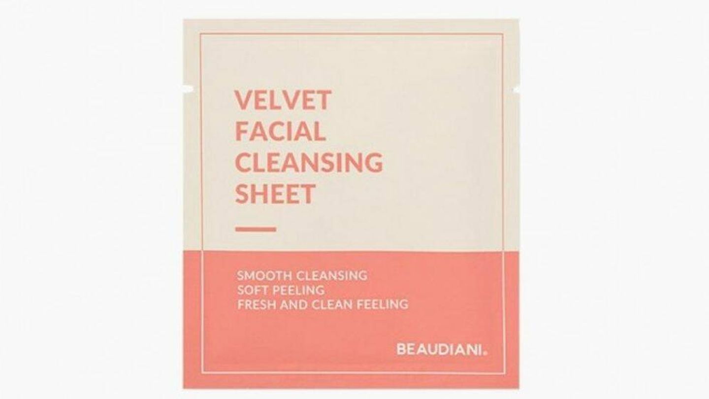 Velvet Facial Cleansing Sheet de Beaudiani.