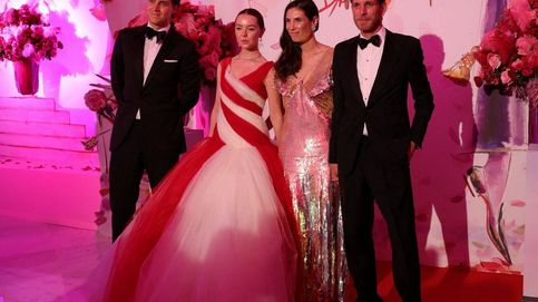 Del vestido patriótico de Alexandra al peinado de Carlota Casiraghi: los looks del Baile de la Rosa
