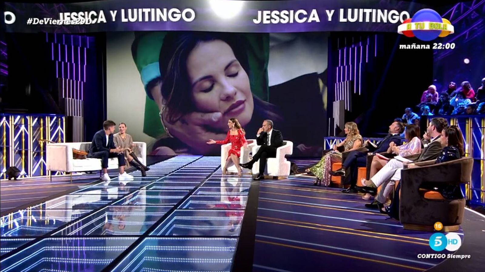 Luitingo y Jessica Bueno, en 'De Viernes'. (Mediaset)