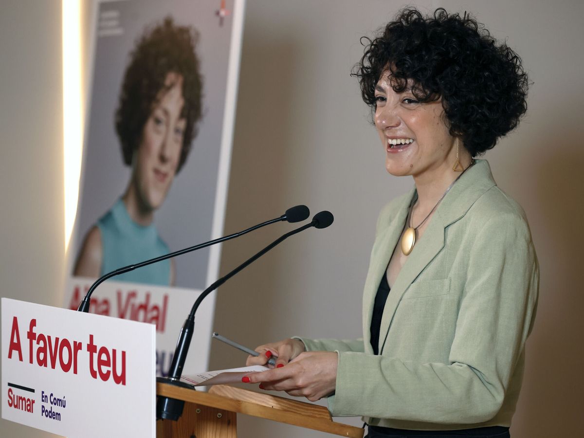 Foto: A qué se dedicaba la candidata de Sumar a las elecciones, Aina Vidal, antes de ser política. (EFE / Toni Albir)
