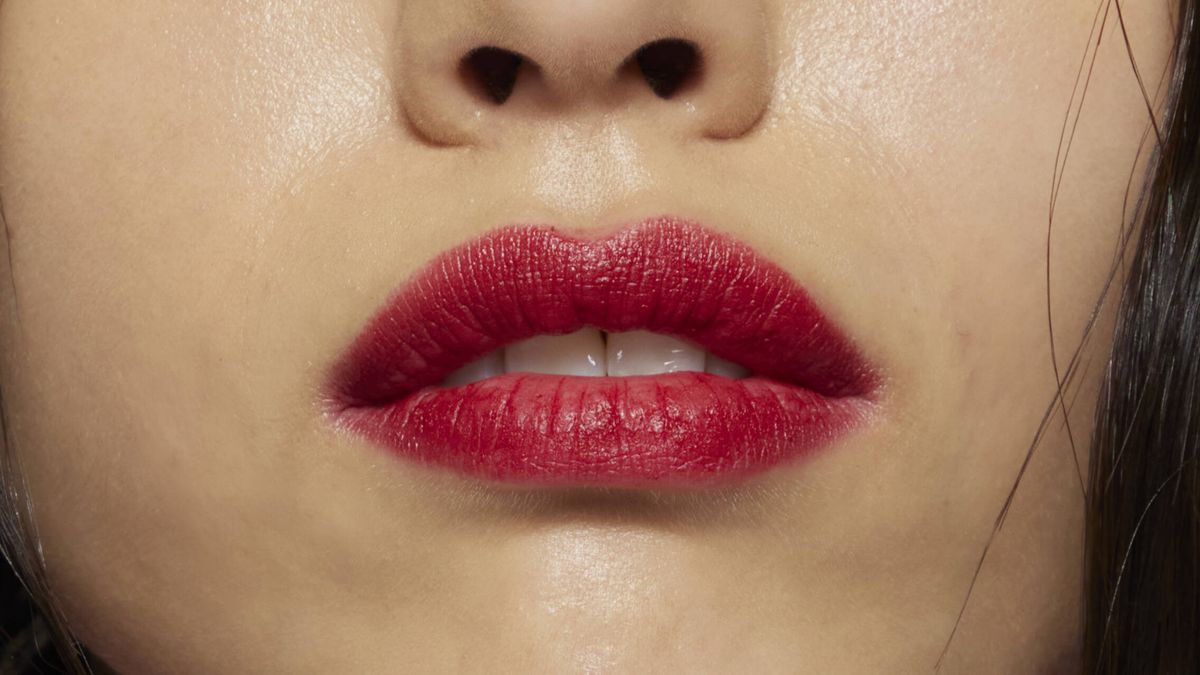 Cherry lips: la tendencia en labiales para un verano a pedir de boca