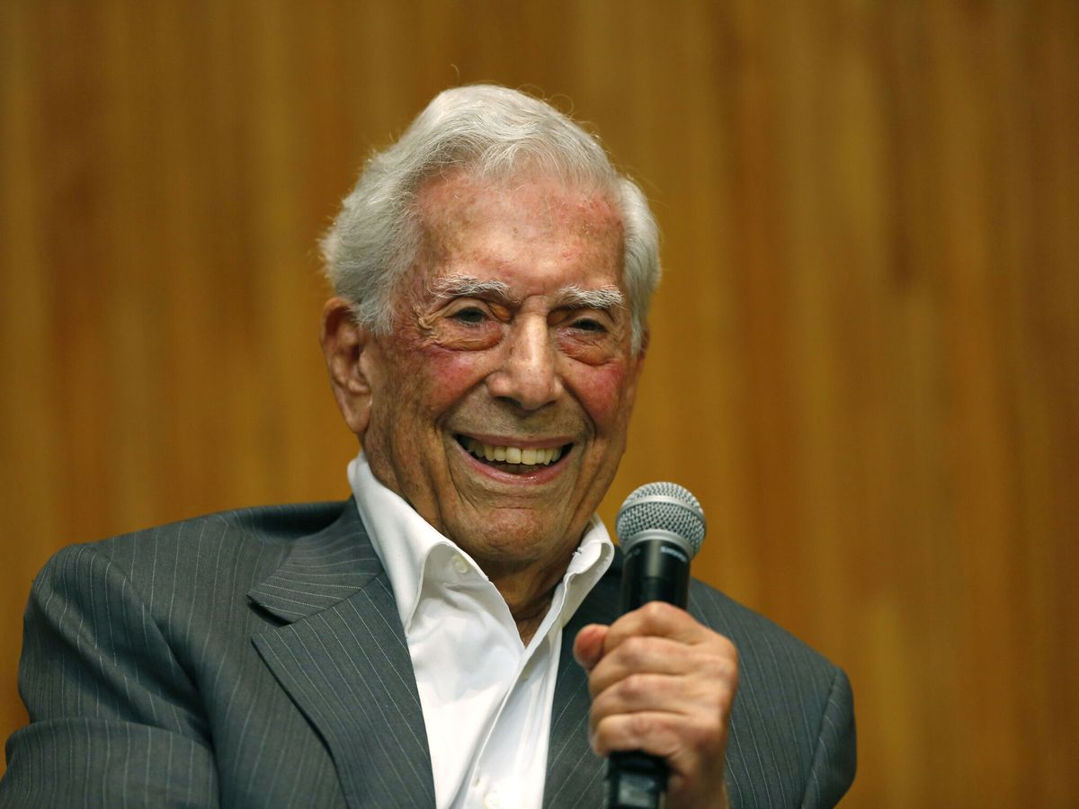 Foto: El escritor peruano, Mario Vargas llosa. (EFE/Francisco Guasco)