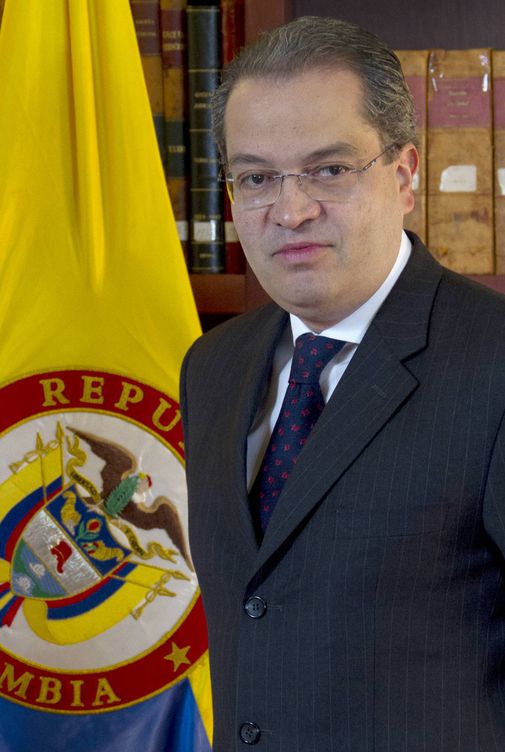 Fernando Carrillo, actual procurador general de Colombia, fue embajador de este país en España.