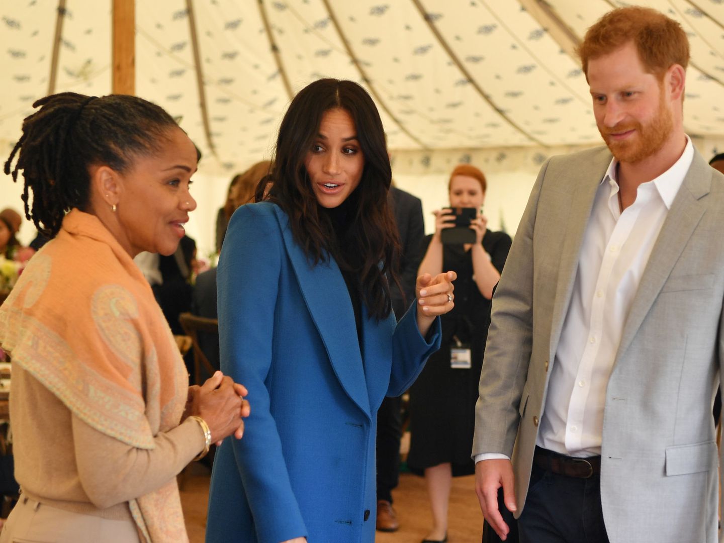Meghan, Doria Ragland y el príncipe Harry en una imagen de archivo. (Reuters)