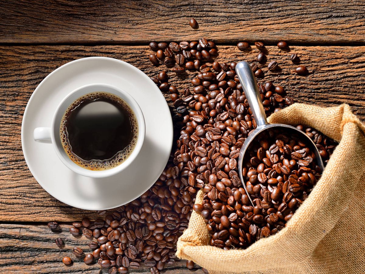Foto: Una doctora de Harvard sugiere cuatro alternativas al café para mayores de 50 años. (iStock) 