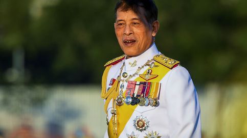 El cruel castigo del rey de Tailandia a sus guardaespaldas por el asalto de una fan