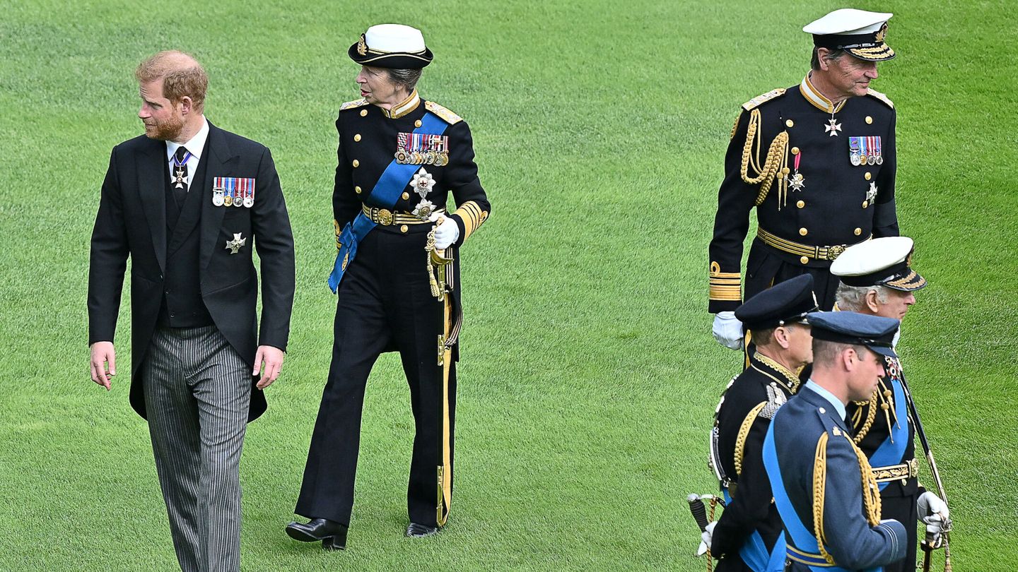 Miembros de la Casa Real en Windsor. (Reuters)