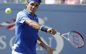 Federer quiere volver a reinar tras pasar su enésima 'tormenta'