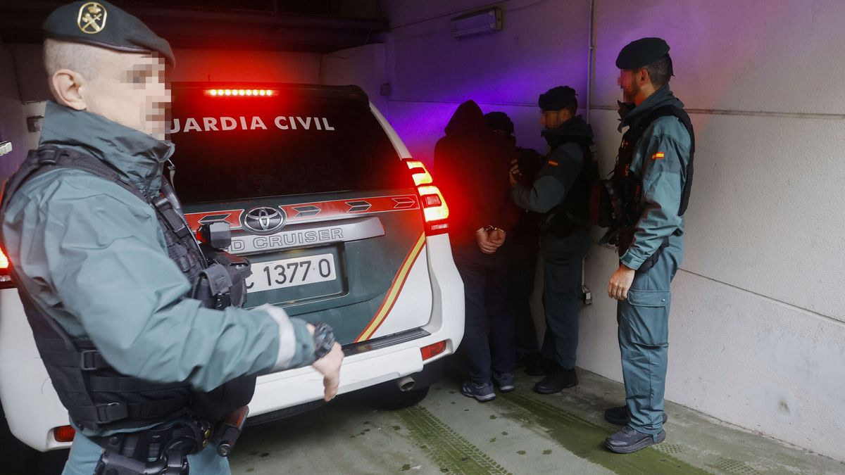 Una pareja es detenida por hurtos en gasolineras de Ordes (A Coruña)