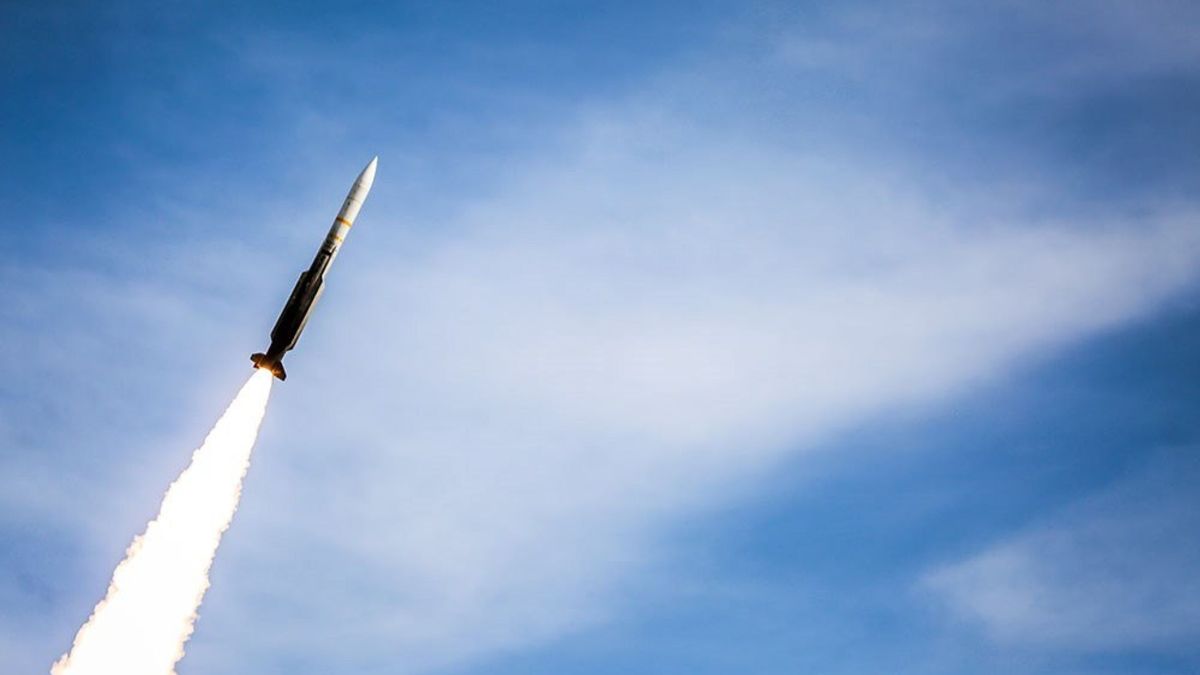 Un nuevo sistema furtivo para misiles los hace aparecer como enormes aviones en el radar