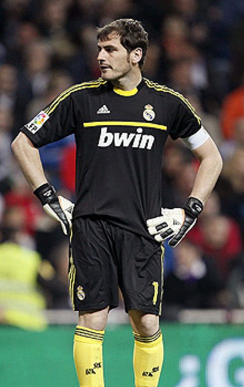 Foto: Mourinho tiene mucho que perder si degrada a Iker Casillas, el bendecido
