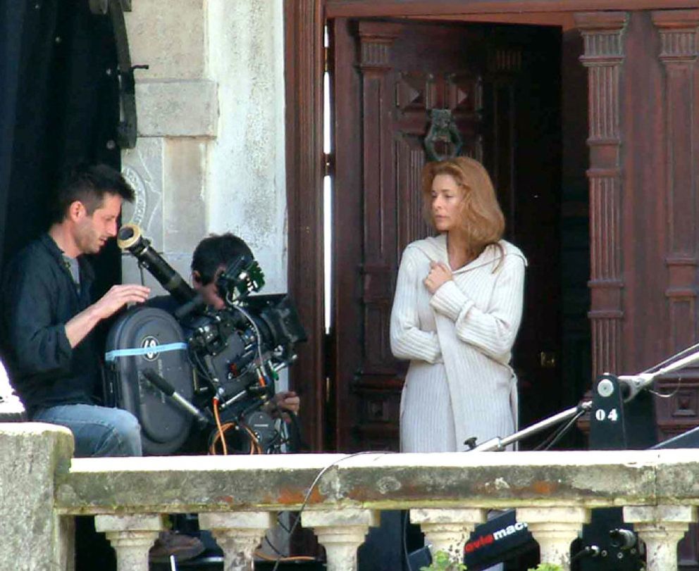 Foto: El debutante J.A. Bayona inicia el rodaje del thriller sobrenatural 'El orfanato' protagonizado por Belén Rueda