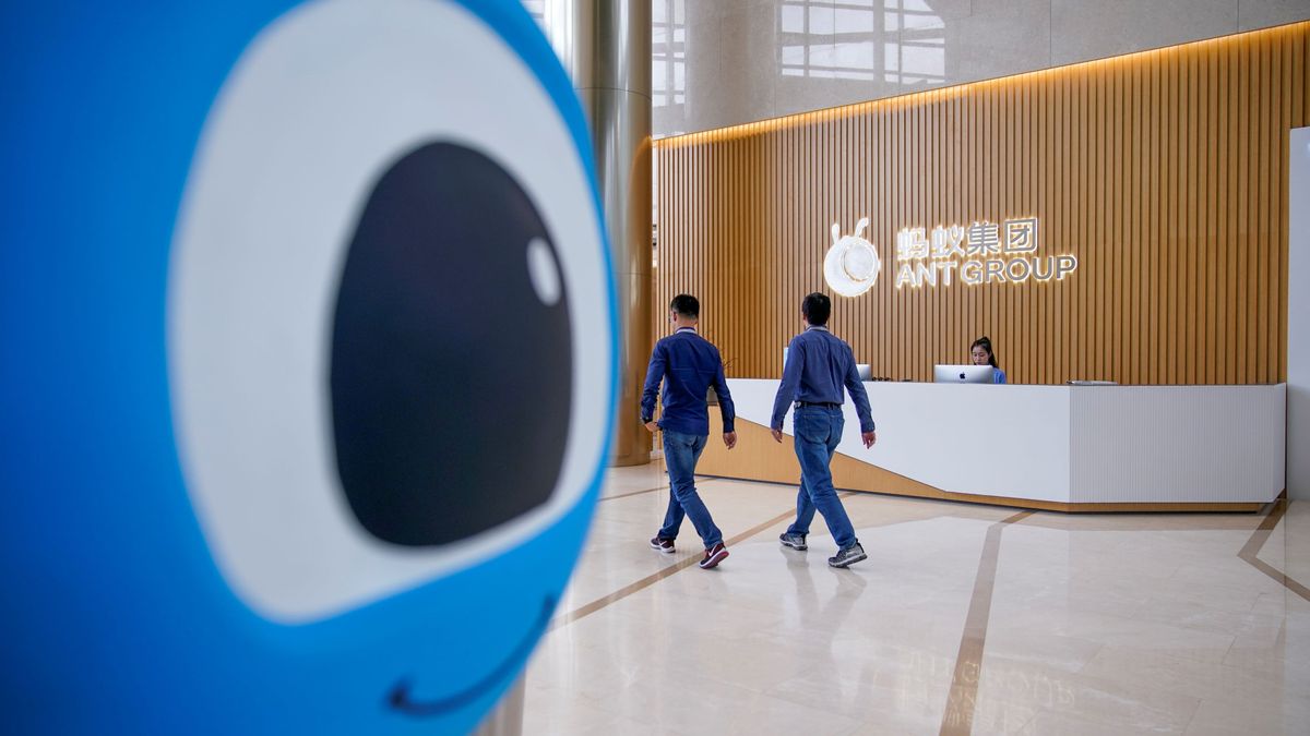 Frenazo al gigante 'fintech' de Alibaba: ¿qué hay detrás de Ant, el nuevo PayPal chino?