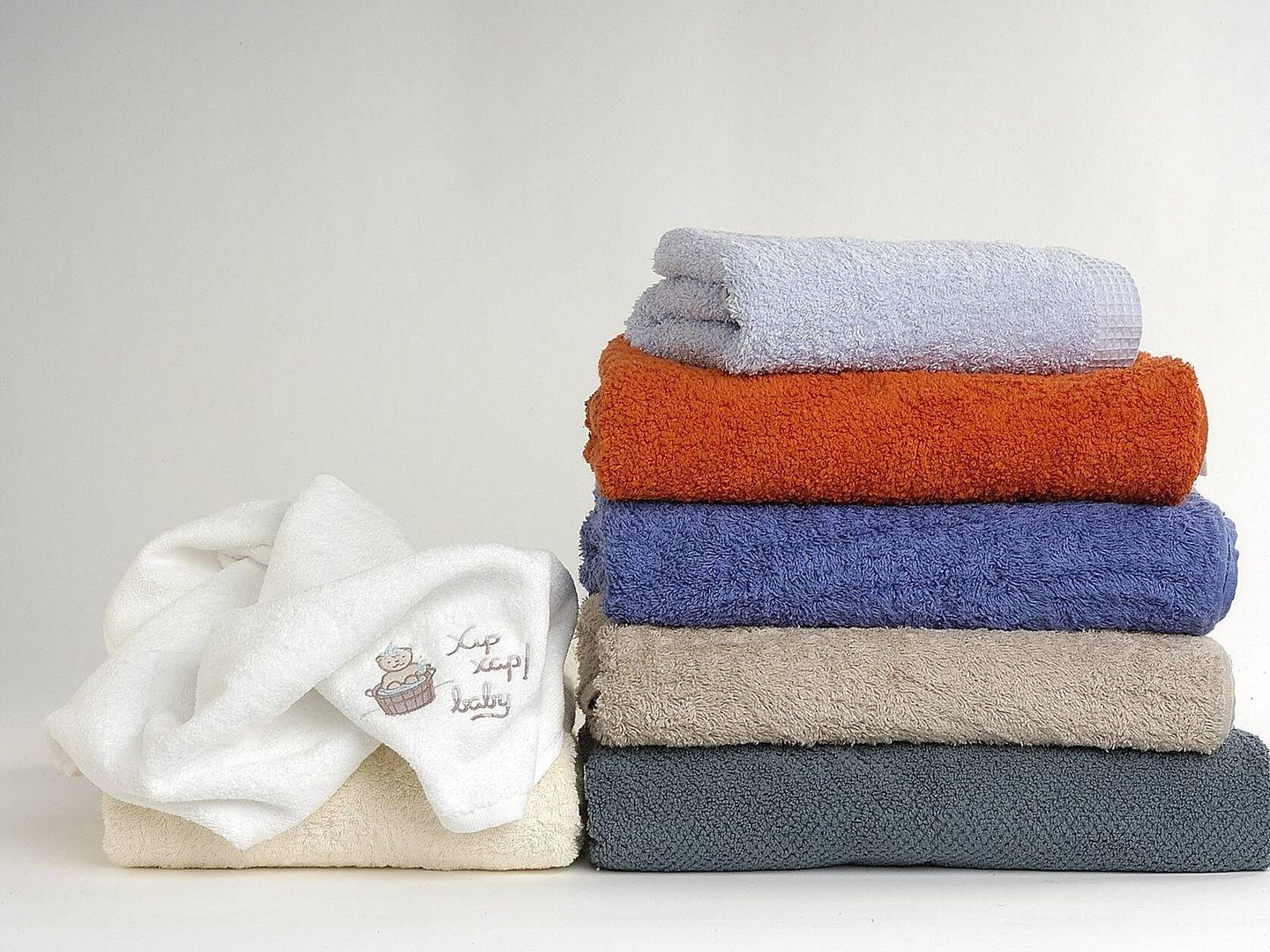 Conseguir que las toallas salgan esponjosas y perfumadas de la lavadora (Fuente: Pixabay)