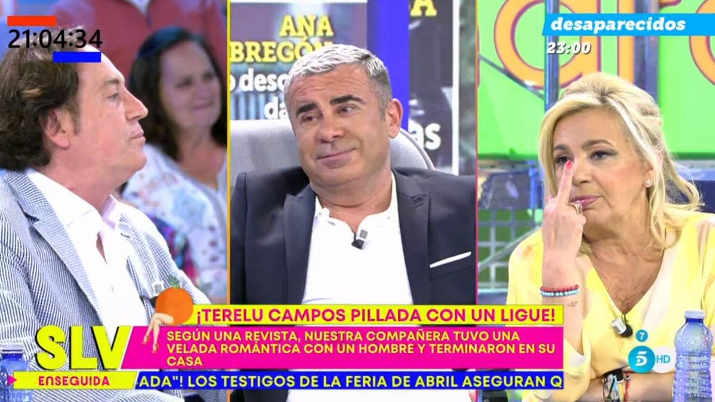 Pipi Estrada, Jorge Javier y Carmen Borrego en 'Sálvame'. (Mediaset)